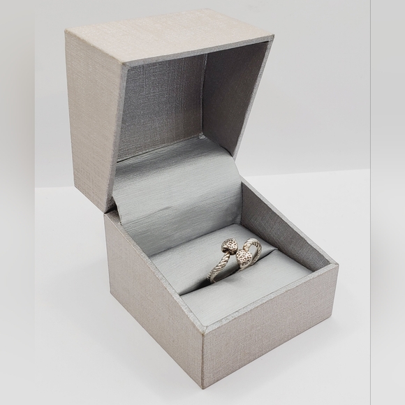 Genuine Diamond Accent 925 Sterling Silver Open Double Heart Rope Ring - Picture 6 of 6